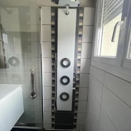 Chez Paulette * リュス・サン・ソヴァール